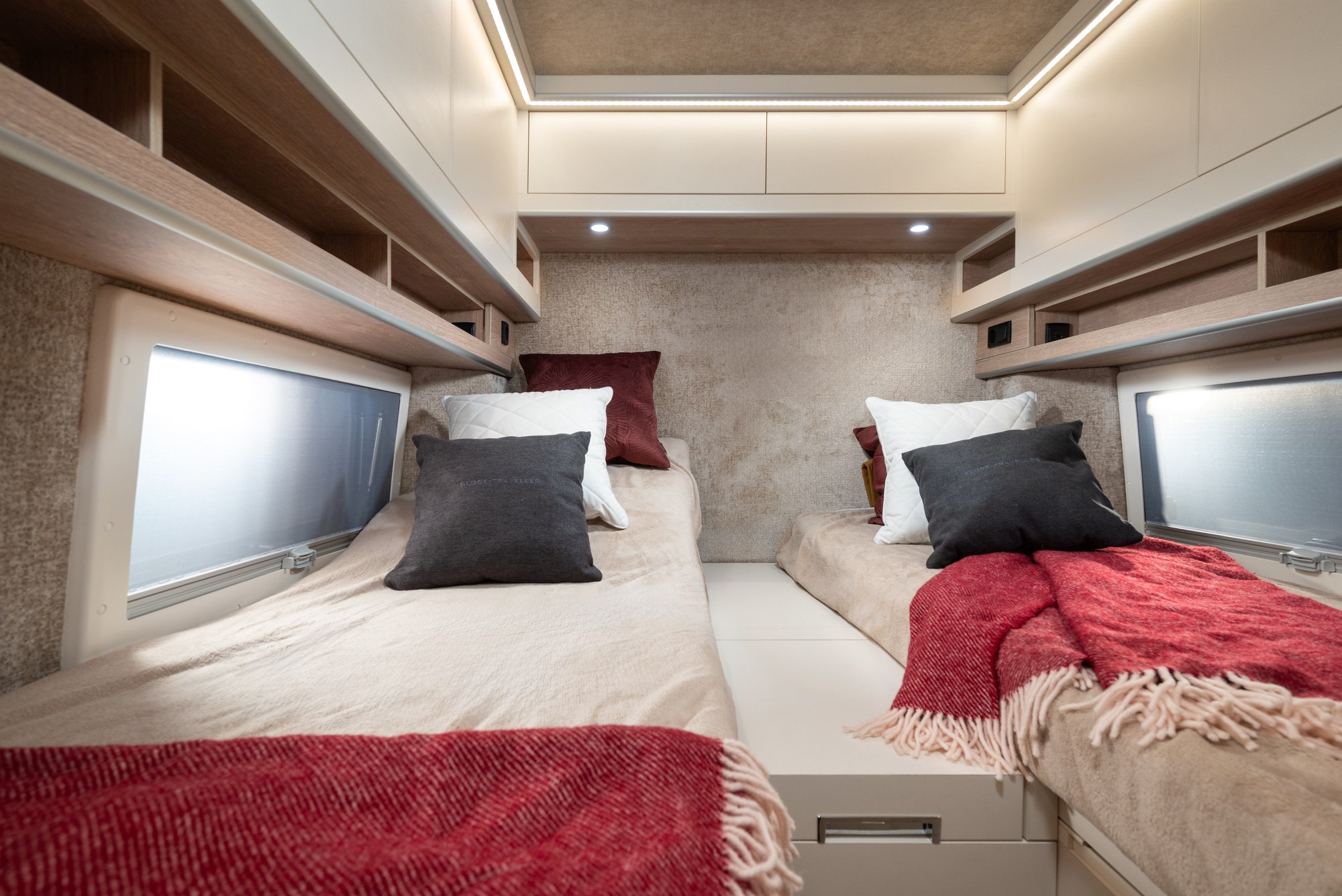 Globe-Traveller Explorer Z Evo